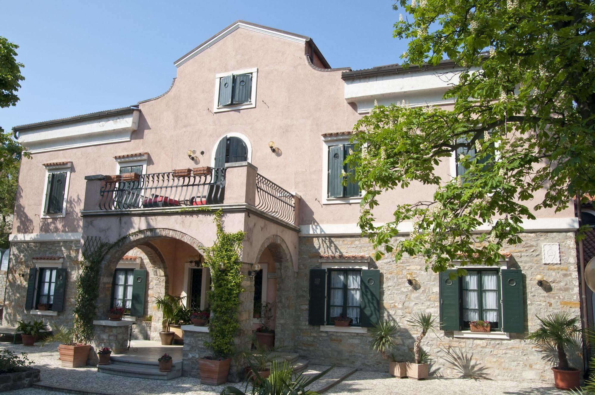 Villa Andor Ankaran Exterior photo
